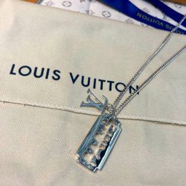 Picture of LV Necklace _SKULVnecklace08cly1612440